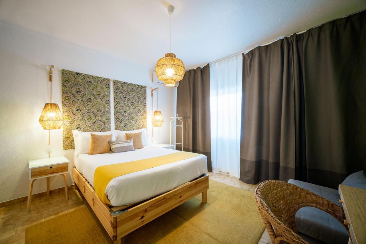 Casa Azul Sagres - Rooms & Apartments Номер фото
